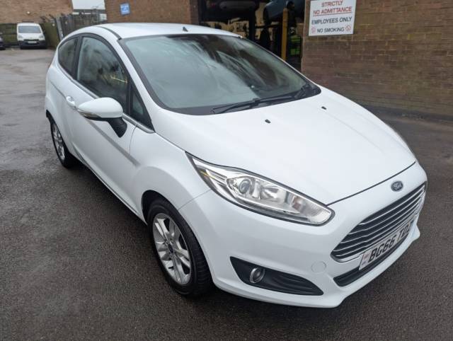 Ford Fiesta 1.0 Zetec 3dr Hatchback Petrol White